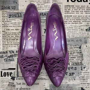 Vintage Nina Purple Leather Pointed Toe Pumps With Ruffle Detailing SZ 8.5